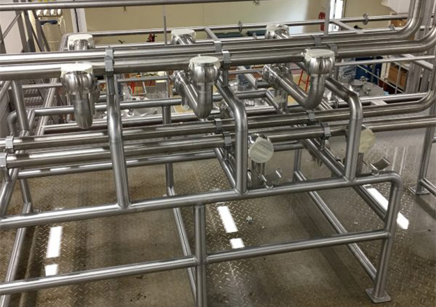 Tuyauterie réalisée par GC METAL pour industriel ( professionnels)